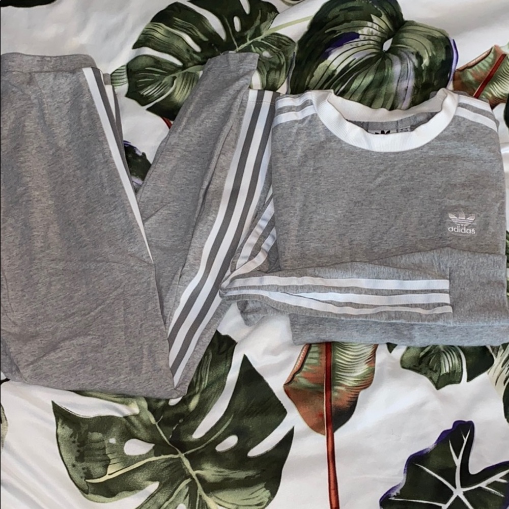 Adidas legging set